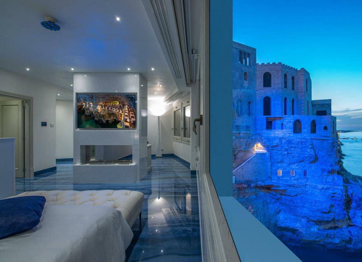 Hotel Grotta Palazzese Polignano a Mare Esterno foto